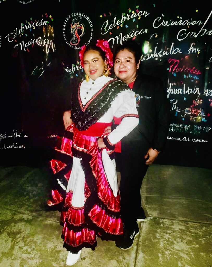 Lucy and Isabella Torres